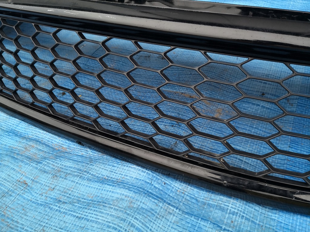 фото №6, Civic viii 8 type r решётка средняя бампер перед