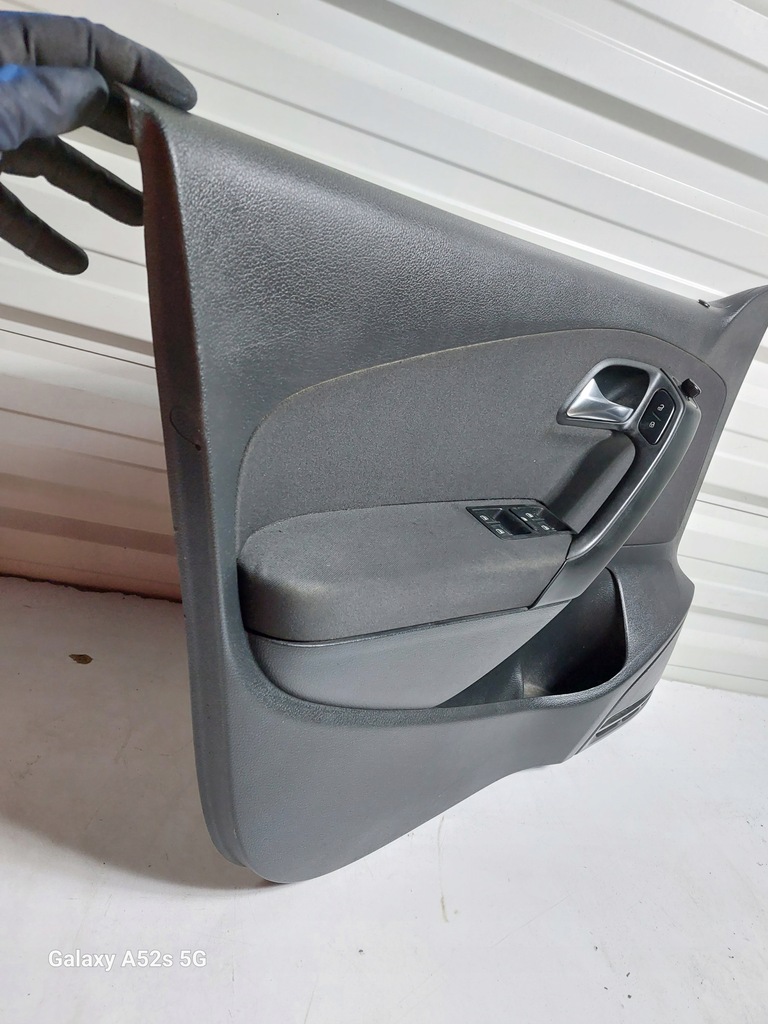 фото №7, Оббивка двері лівий перед vw polo v eu