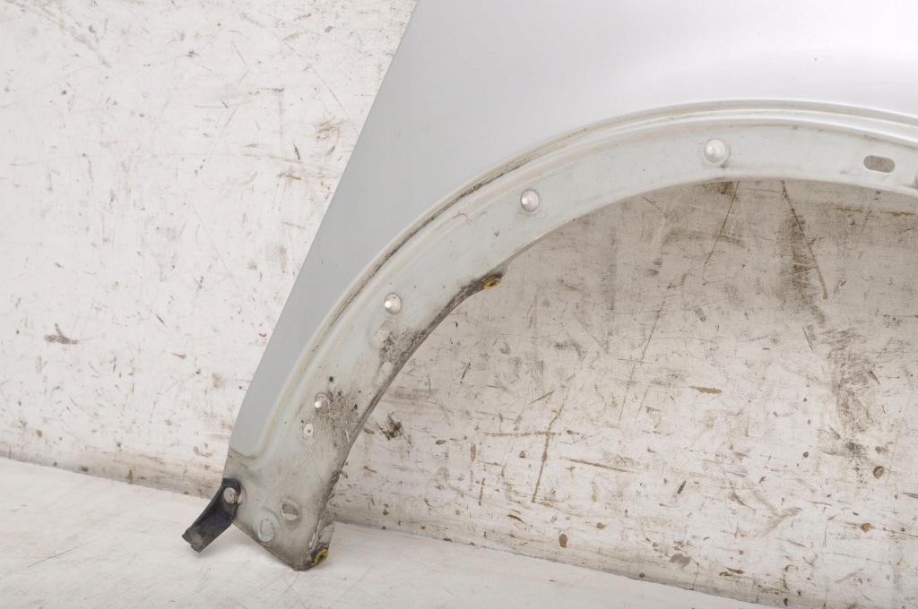 фото №2, Volvo c30 крила правий перед передній