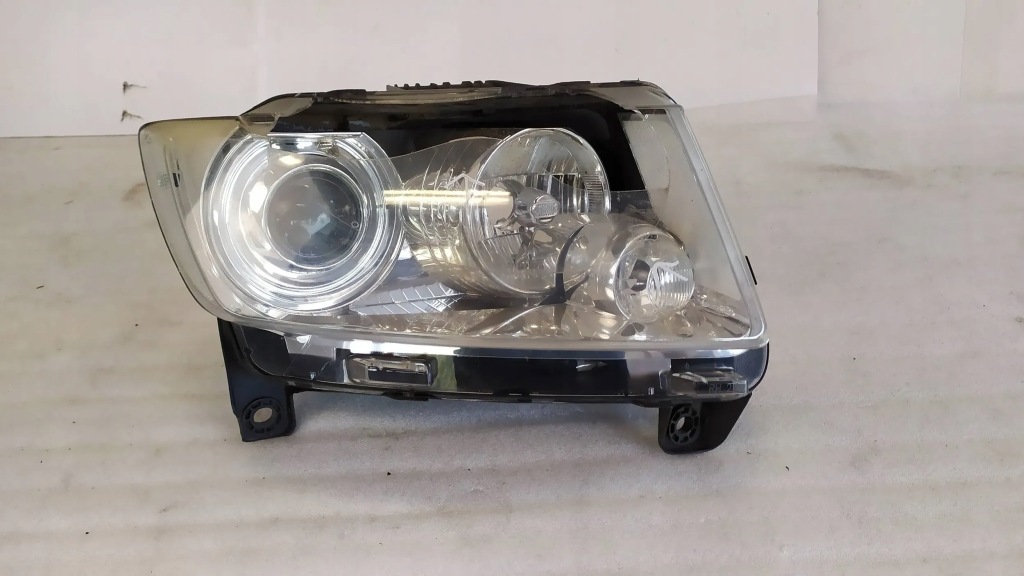 фото №2, Лампа перед права jeep grand cherokee