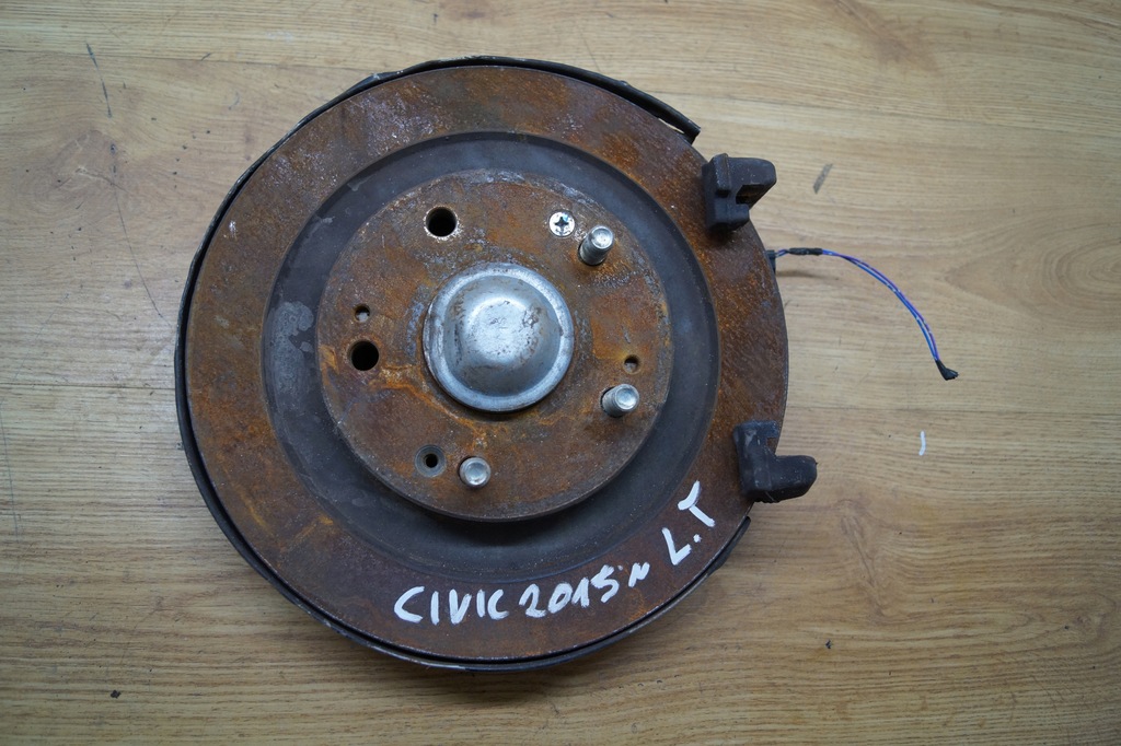 фото №1, Поворотный кулак левый задняя honda civic ix