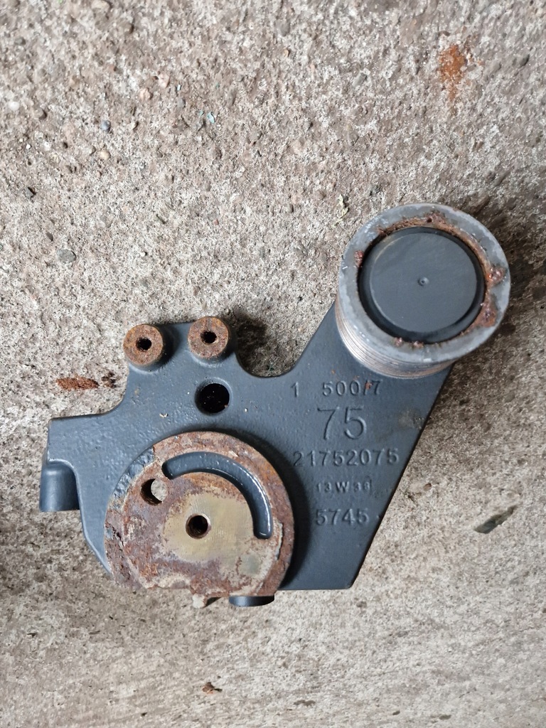 фото №1, Кронштейн ролики натягувача renault gama range t volvo fm fh