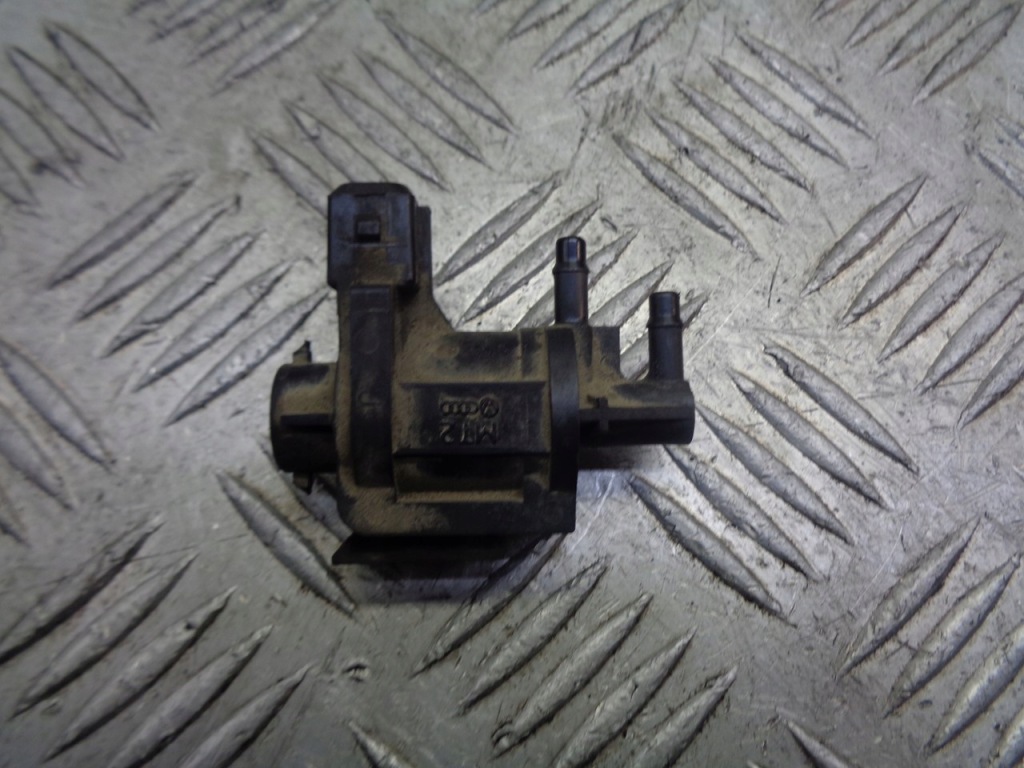 фото №1, Клапан вакуумa volkswagen golf iv 1j0906283a