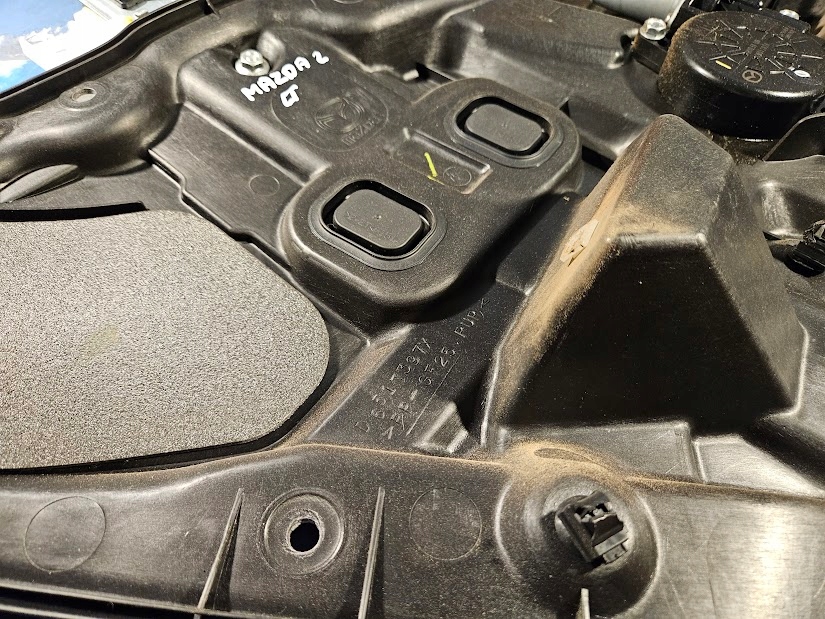 фото №6, Lt подъемник механизм стекло mazda 2 ii 651 d6517397xb d01g5958x