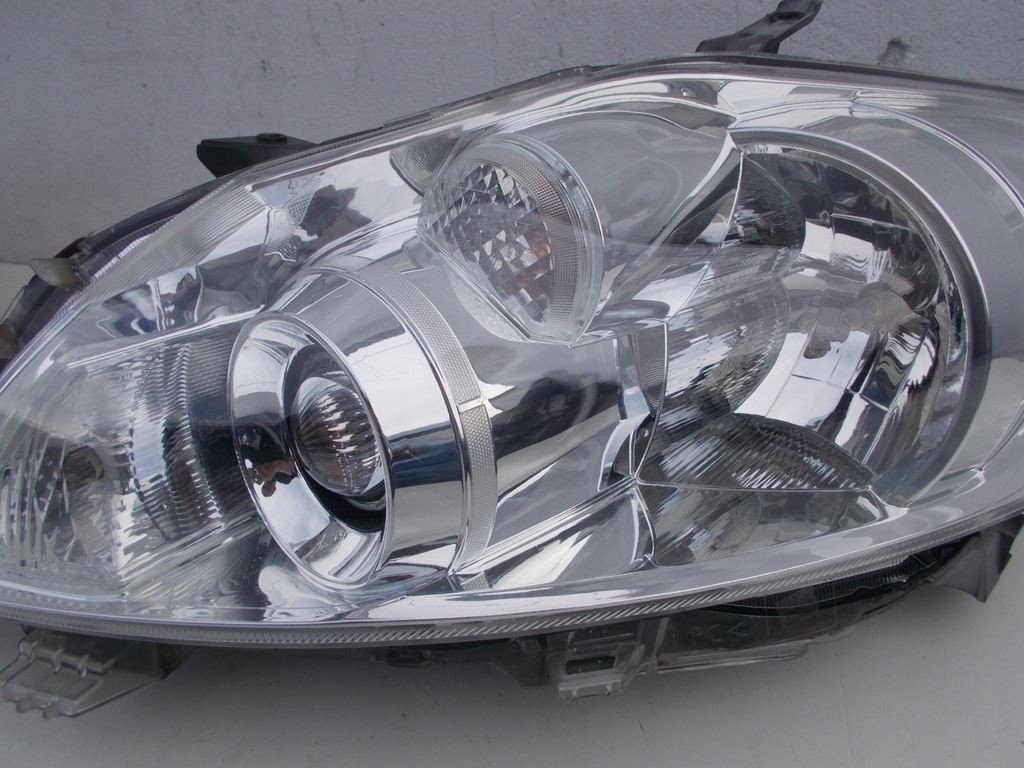 фото №9, Фара лампа toyota auris i 1 e15 lift 81110-02a40 81150-02540 valeo