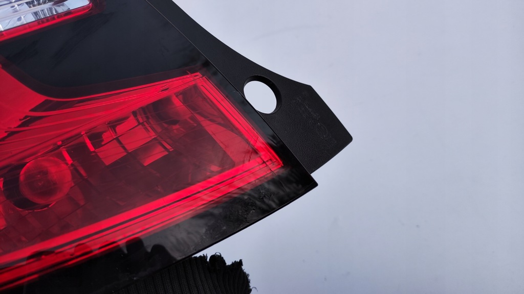 Renault twingo iii 3 дорестайлинг  лампа левый задний  задняя 265555949r lt04 Киев