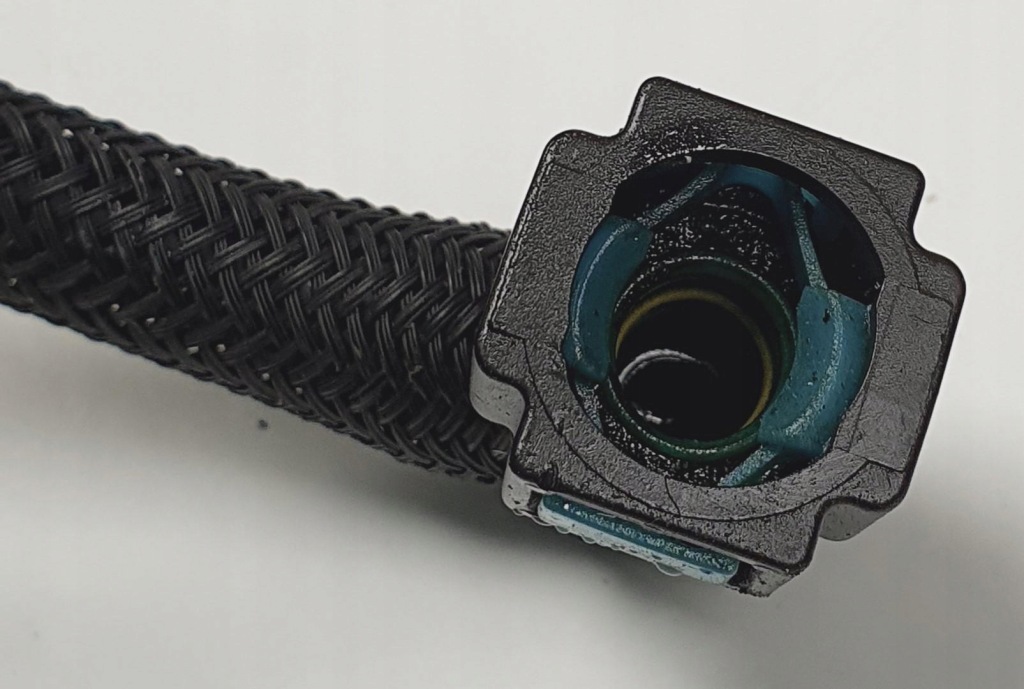 фото №3, Шланг пального discovery iv l319 2.7 5h32-9j280-dc