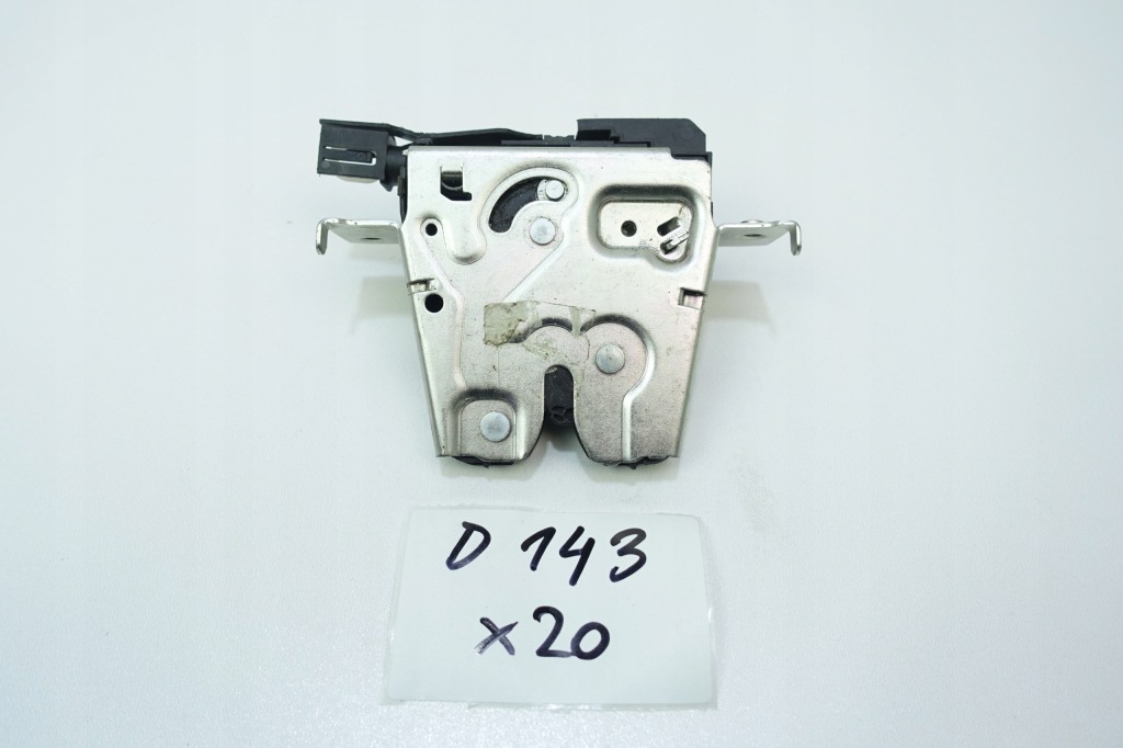 фото №1, Замок крышки багажника mercedes w206 w177 w167