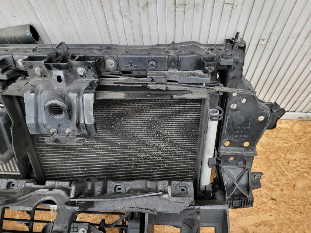 фото №4, Pas передній радіатор балка шторка renault clio v бензин