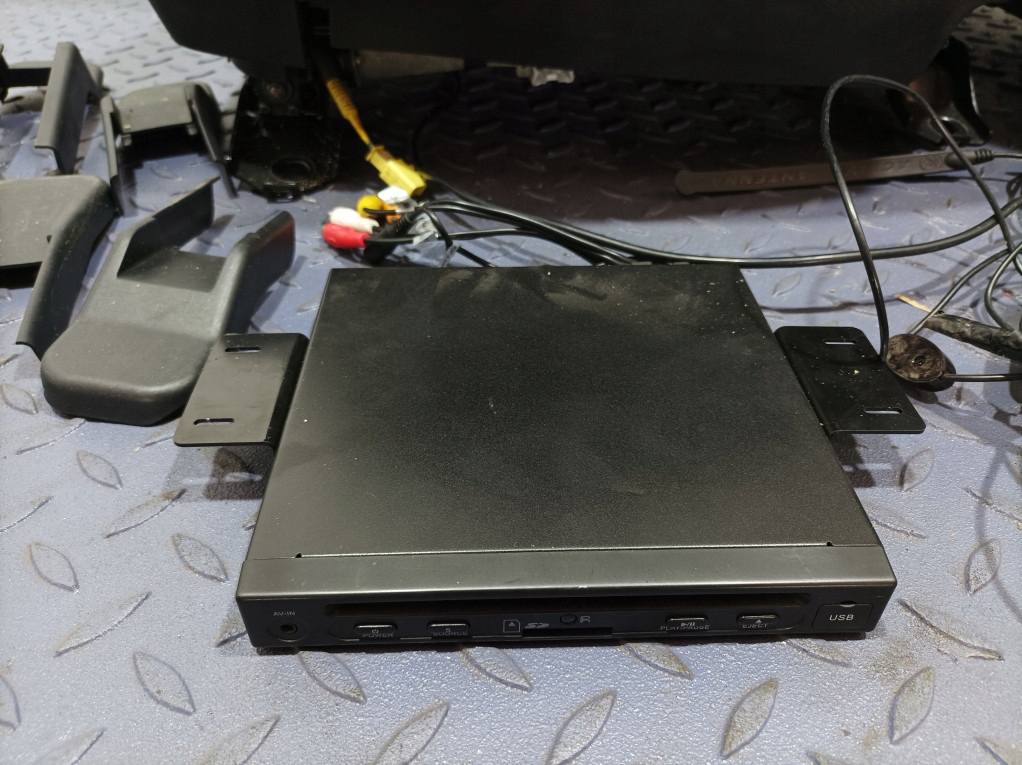 фото №8, Infiniti fx ii lift qx70 сидіння перед водія пасажира шкіра eu екран dvd