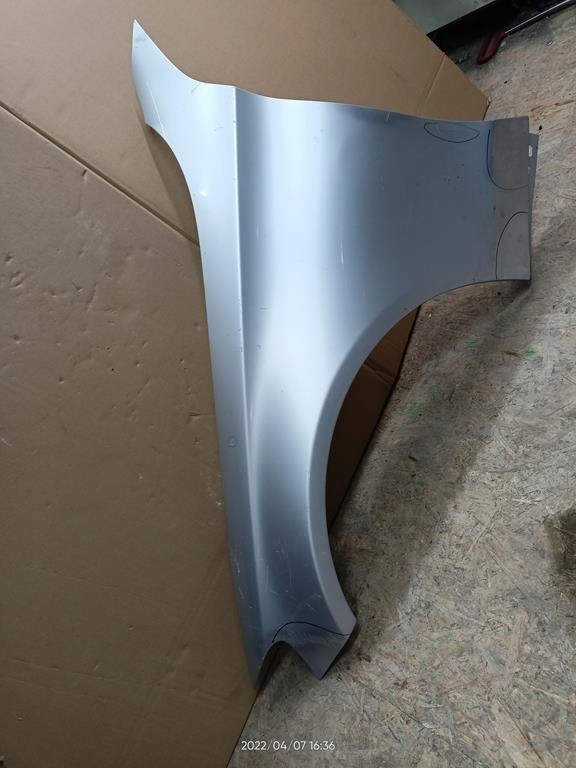 фото №1, Mercedes-benz оригінальний номер a2058810101 крила