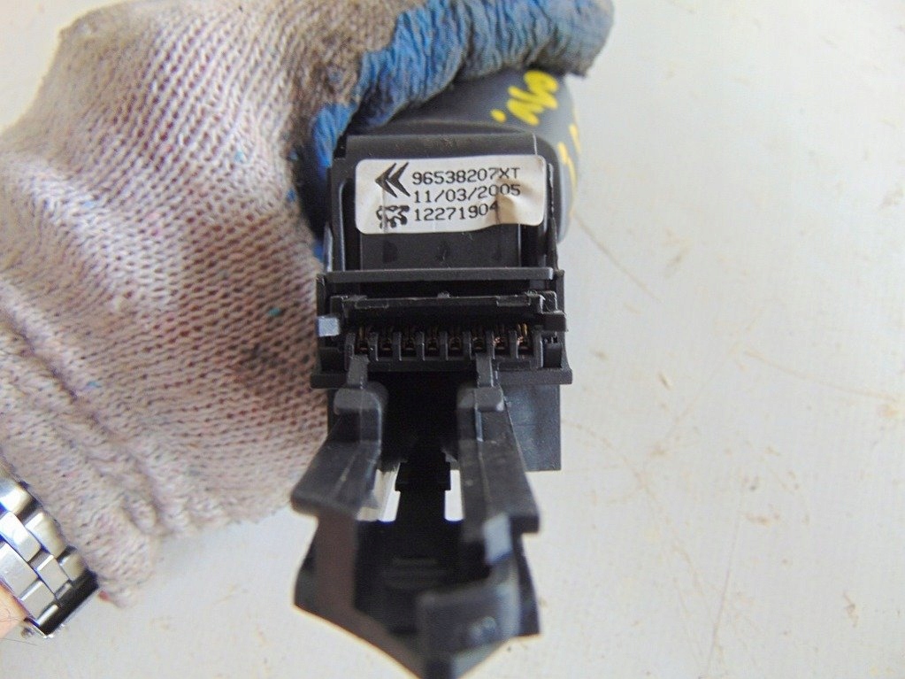 фото №6, Citroen c5 i 2.0 01r переключатель радио 96538207xt