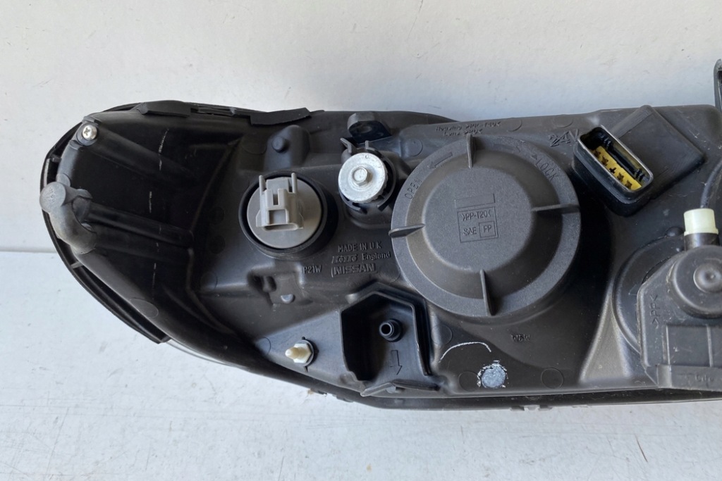 фото №14, Лампа ліва передня nissan almera ii хетчбек n16 26060bn67a 1.5l дизель