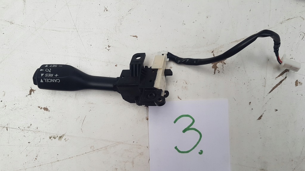 фото №2, Кнопки круиз-контроль auris ii