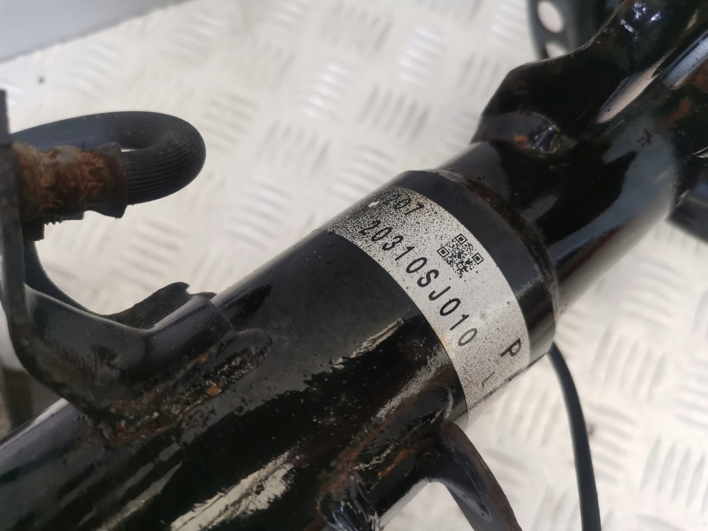 фото №9, Subaru forester v 18- usa 2.5 бензин поворотный кулак амортизатор левый перед