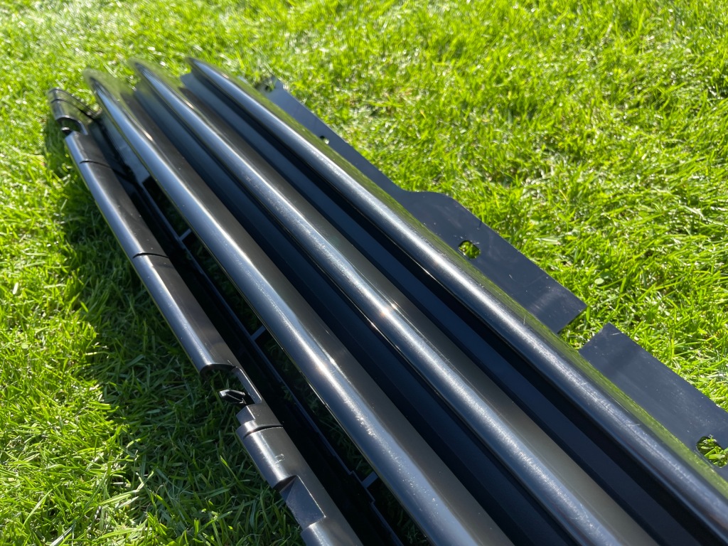 фото №4, Mini cooper r56 решётка радиатора решётка радиатора радиатора 160843-00 166149-10