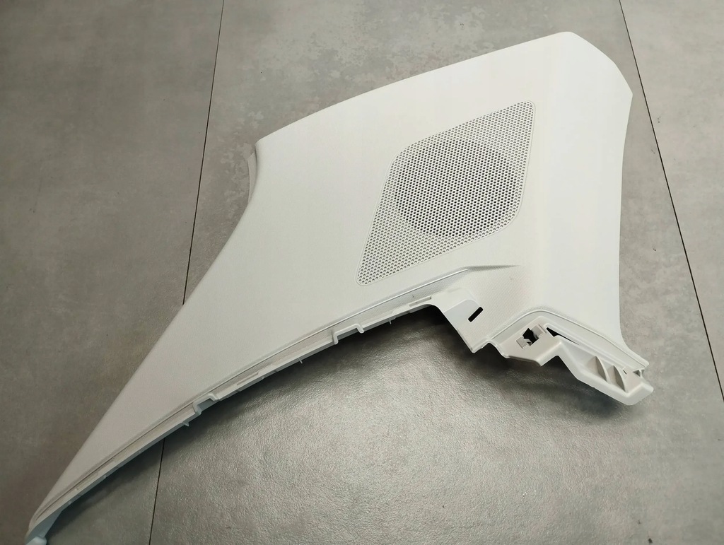 фото №1, Audi q3 f3 83a защита стойка левая 83a887245