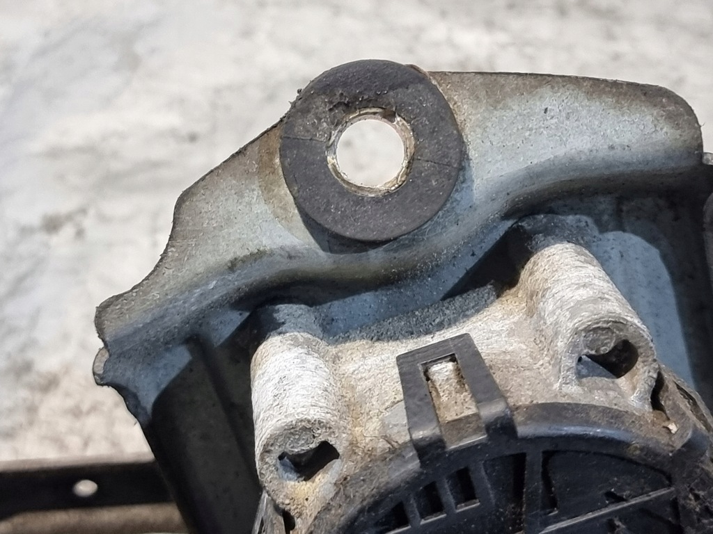 фото №16, Механизм дворник перед оригинальный номер 0390241700 citroen c5 i