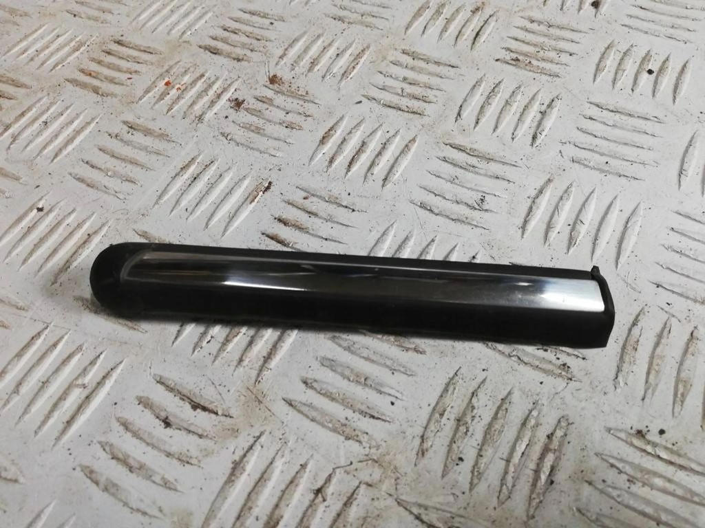 фото №1, Fiat 500 хром накладка крила права