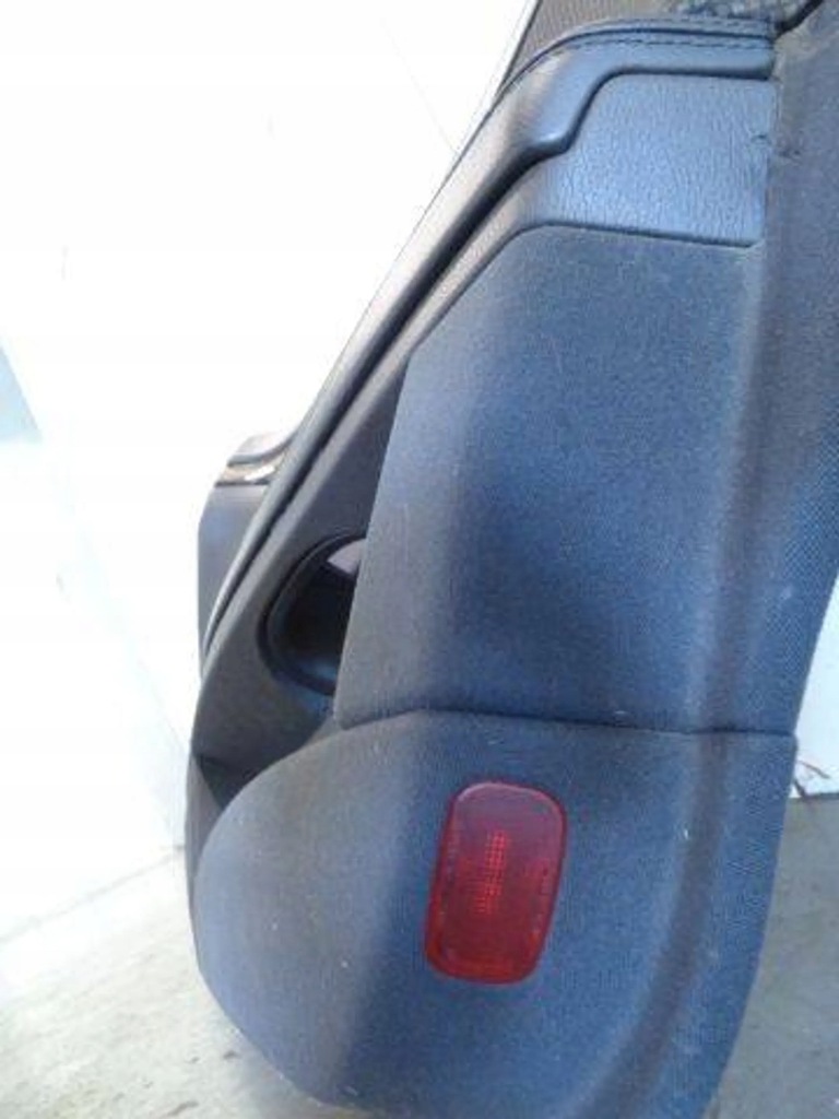 фото №14, Mb w211 e-klasa 04 bok обивка дверь правый перед