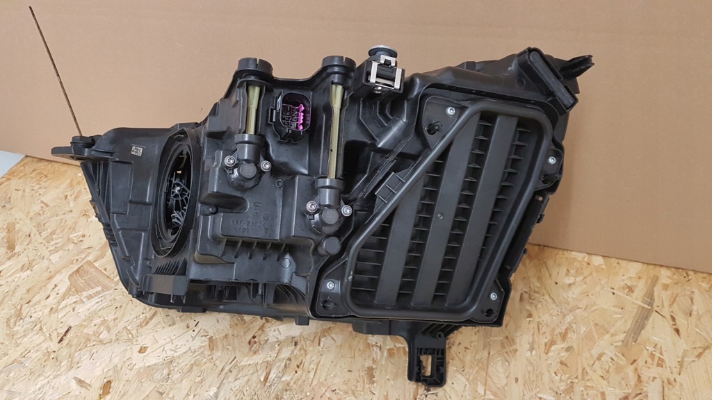 Фара перед правый  audi q3 83a full led matrix Недорого