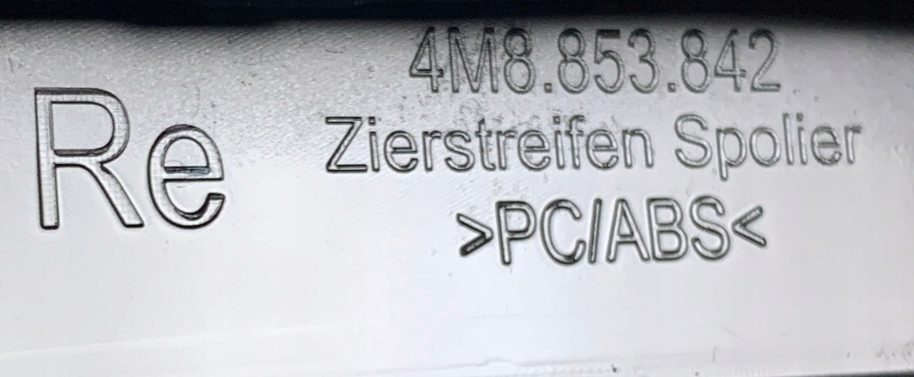 фото №8, Audi rsq8 спойлер молдинг бампера права задня