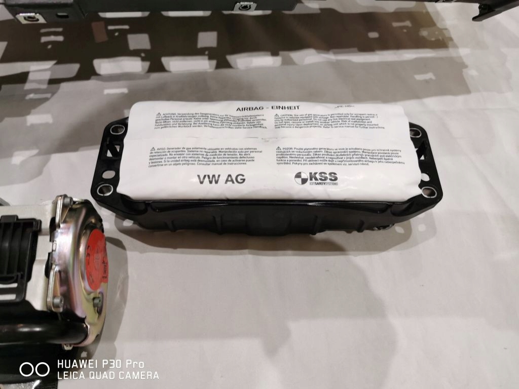 фото №9, Audi a6 a7 c8 комплект шкіра гладка з проекційний дисплей консоль панель приладів подушка безпеки ремені 4k8