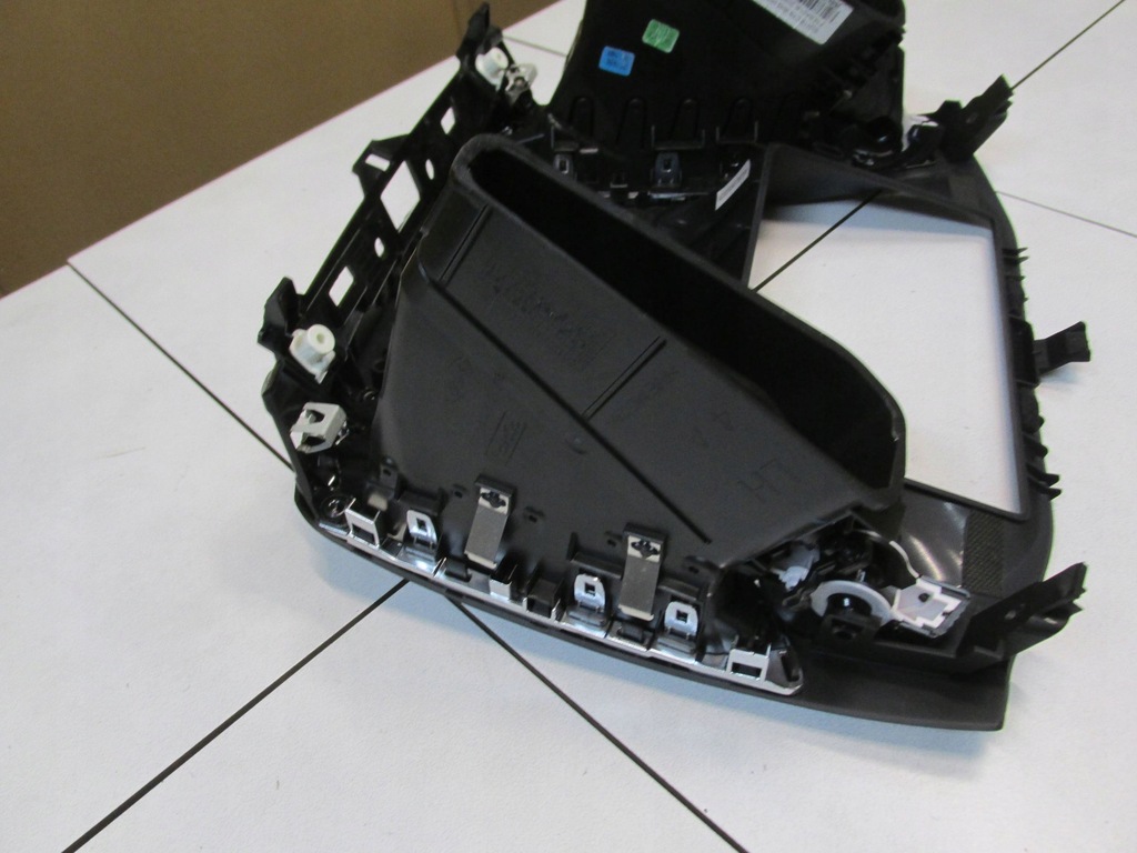 фото №9, Рамка радіо синхронізація дисплея focus mk3 lift 2017 rok [135]