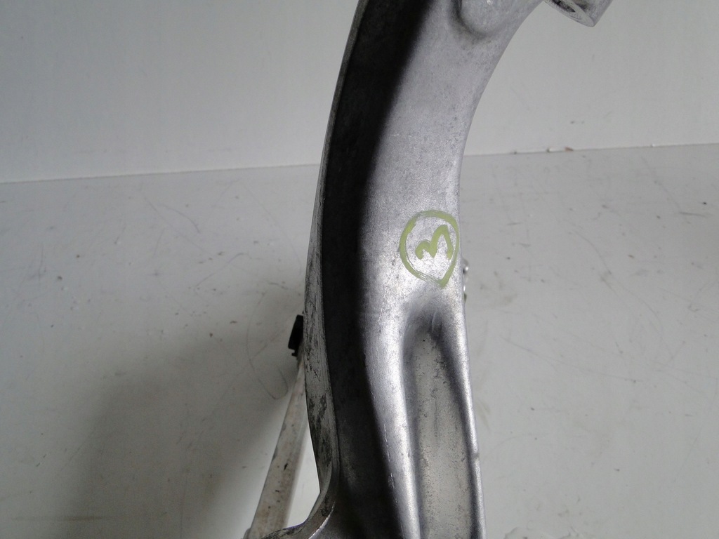 фото №15, Mercedes c klasa 206 w206 поворотный кулак лапа подвеска правая правое