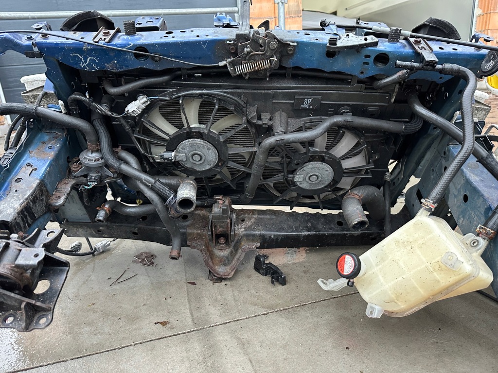 фото №11, Pas передній підсилювач радіатор toyota prius iii plus lift 2zr-fxe 1.8