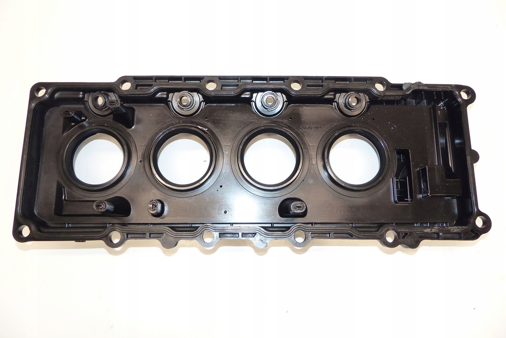 фото №6, Nissan nt400 cabstar maxity 3.0 dxi dci zd30 euro6 крышка клапанов