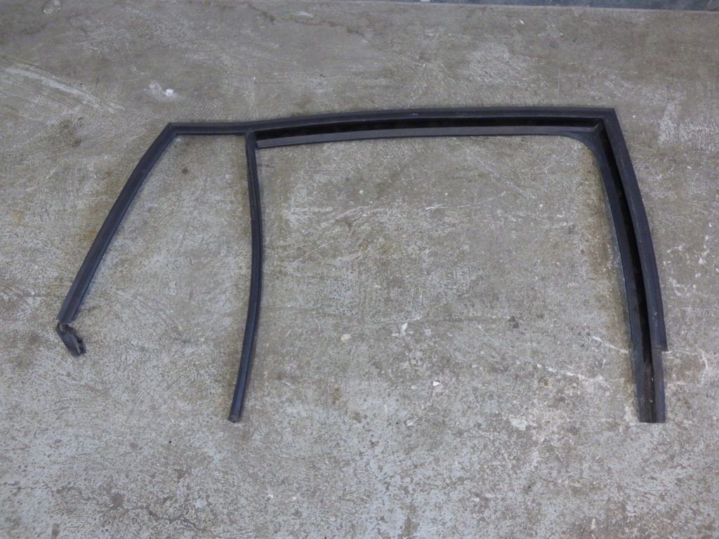 фото №5, Прокладка рамки дверь правая левая задняя st.bdb rapid