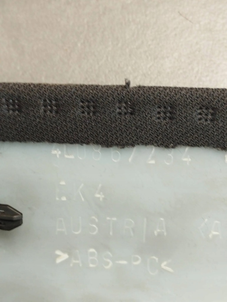 фото №2, Audi q7 4l защита стойка 4l0867234