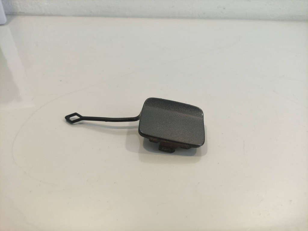 Купити Audi a3 заглушка фаркоп бампера задня 8v5807441a