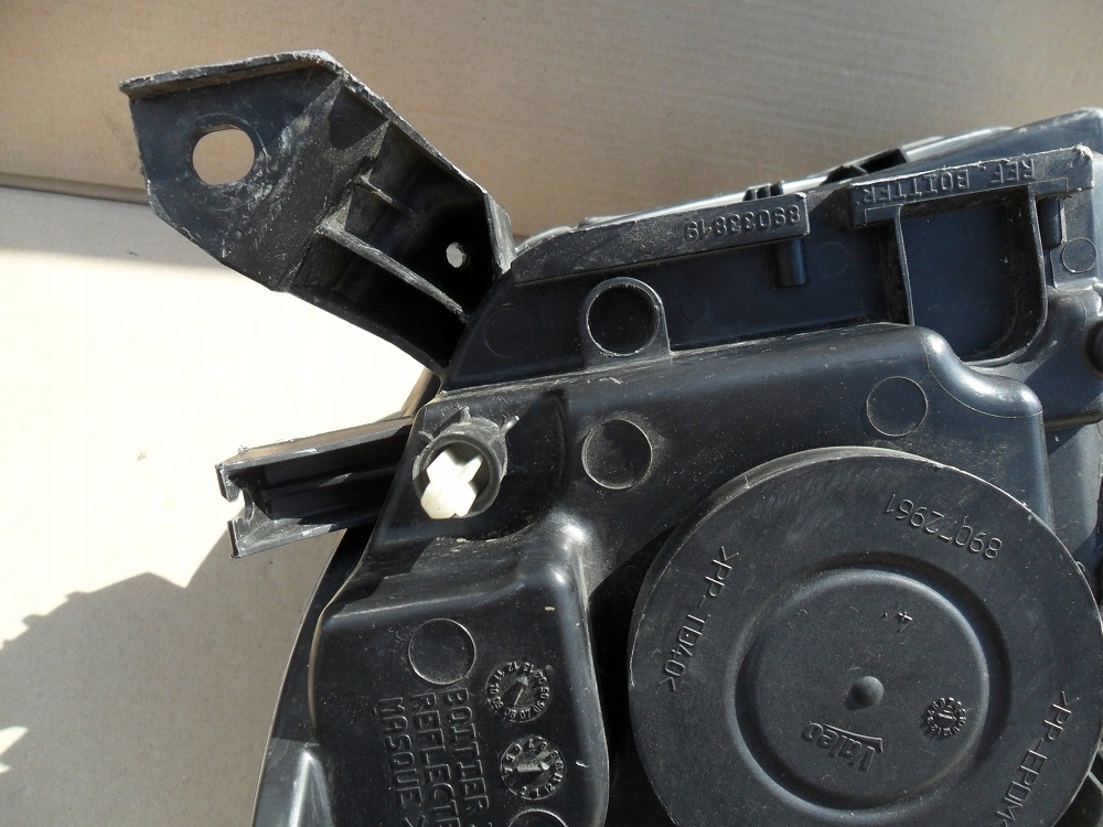 фото №14, Лампа фара передній правий clio iii 260100203r