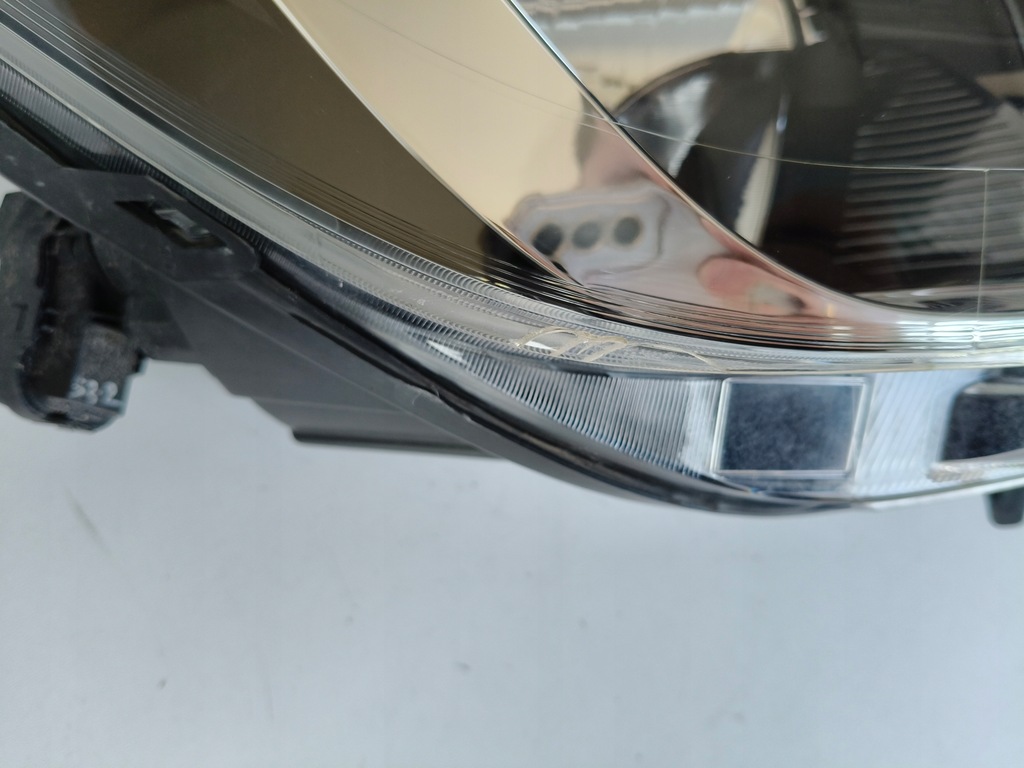 фото №4, Лампа правая фара ford ka + plus 16-