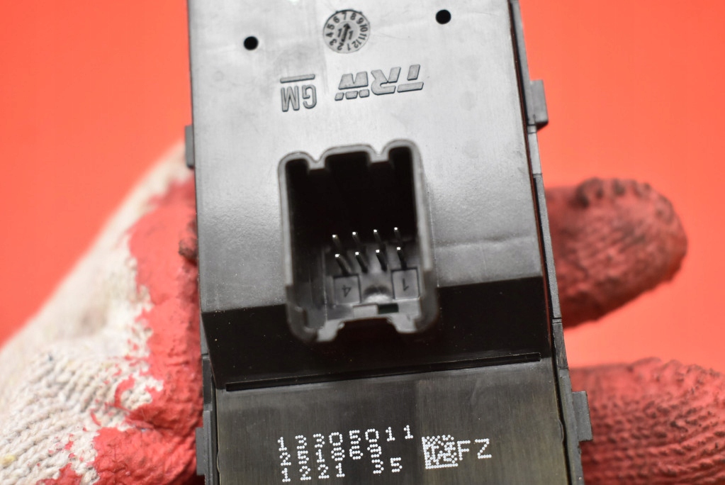 фото №8, Панель управление окон eu 13305011fz opel astra 4 iv j 09-12