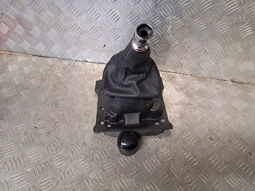 фото №3, Ford ranger 3 2019 r 3.2 tdci механічна коробка передач ручка чохол