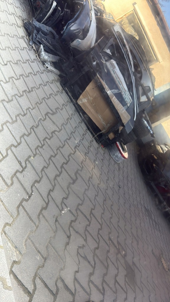 фото №4, Hyundai kona 2024- капот