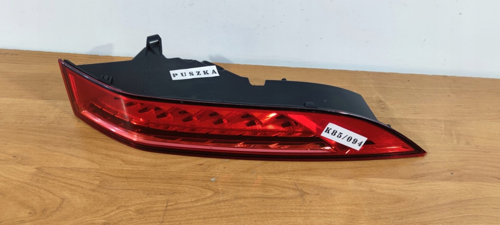 фото №1, Jaguar f-pace правая лампа задняя корпус k85/094 rh