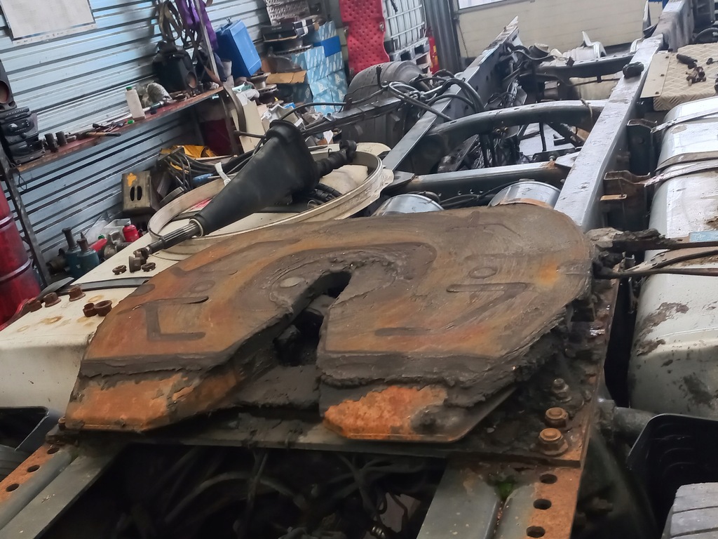 фото №1, Супорт scania mega