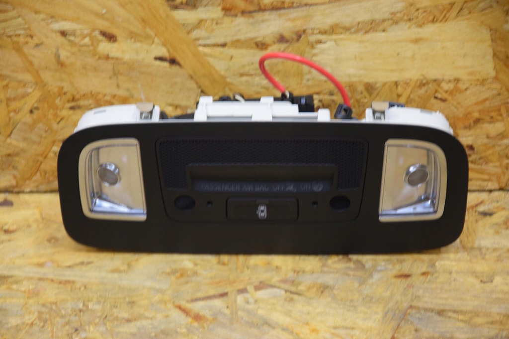 фото №1, Освітлення лампа стельовий 8v0947135s audi r8 4s ii оригінал ідеальний стан 16-