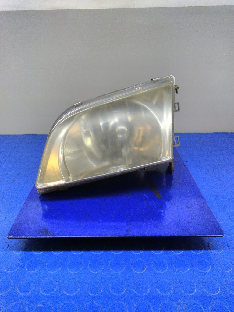 фото №1, Mitsubishi space star лампа левая передняя 205682