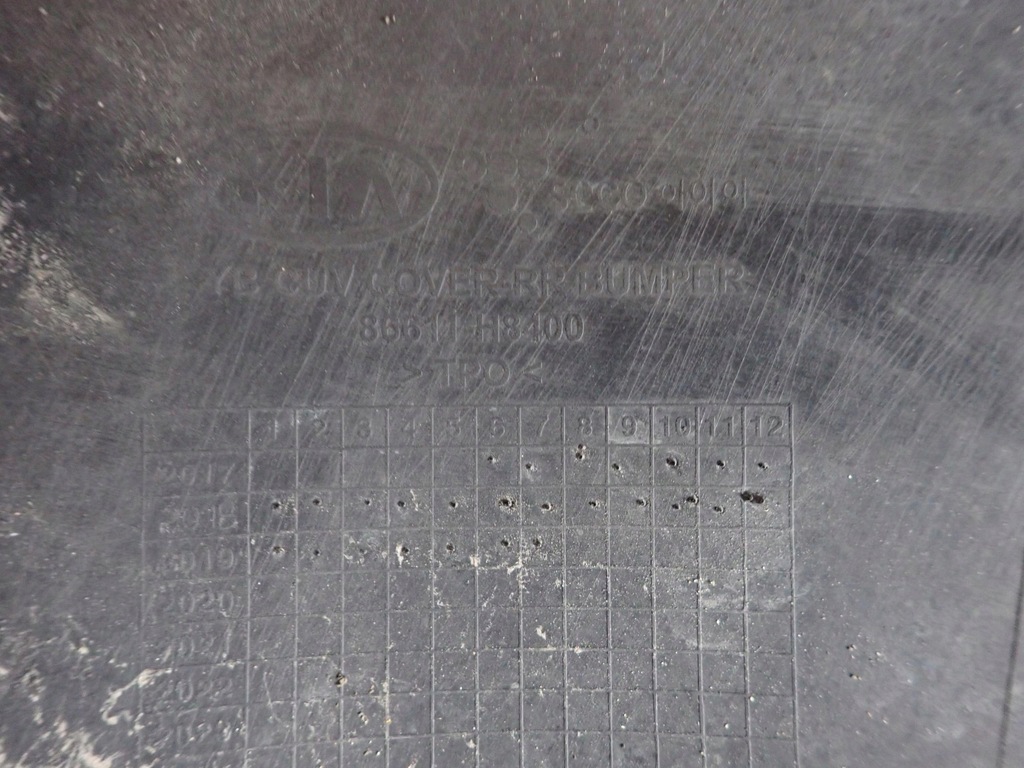 фото №11, Kia stonic 17- бампер задняя задний pdc