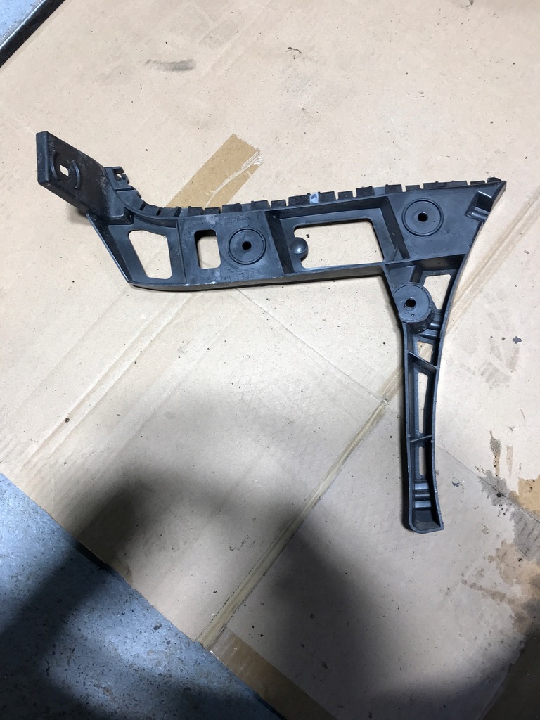 фото №1, Направляющая бампера левый задняя vw touran 1t0807393d