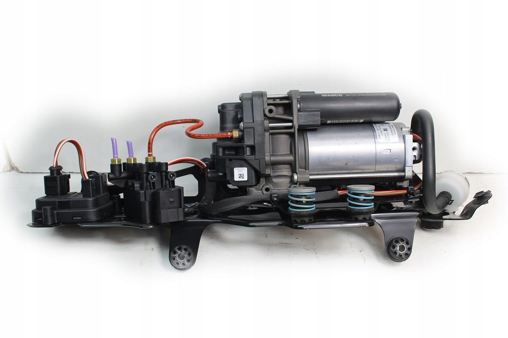 фото №11, Audi q8 e-tron клапан модуль клапанов 4ke616013a 4ke 616 013 a компрессора компьютер