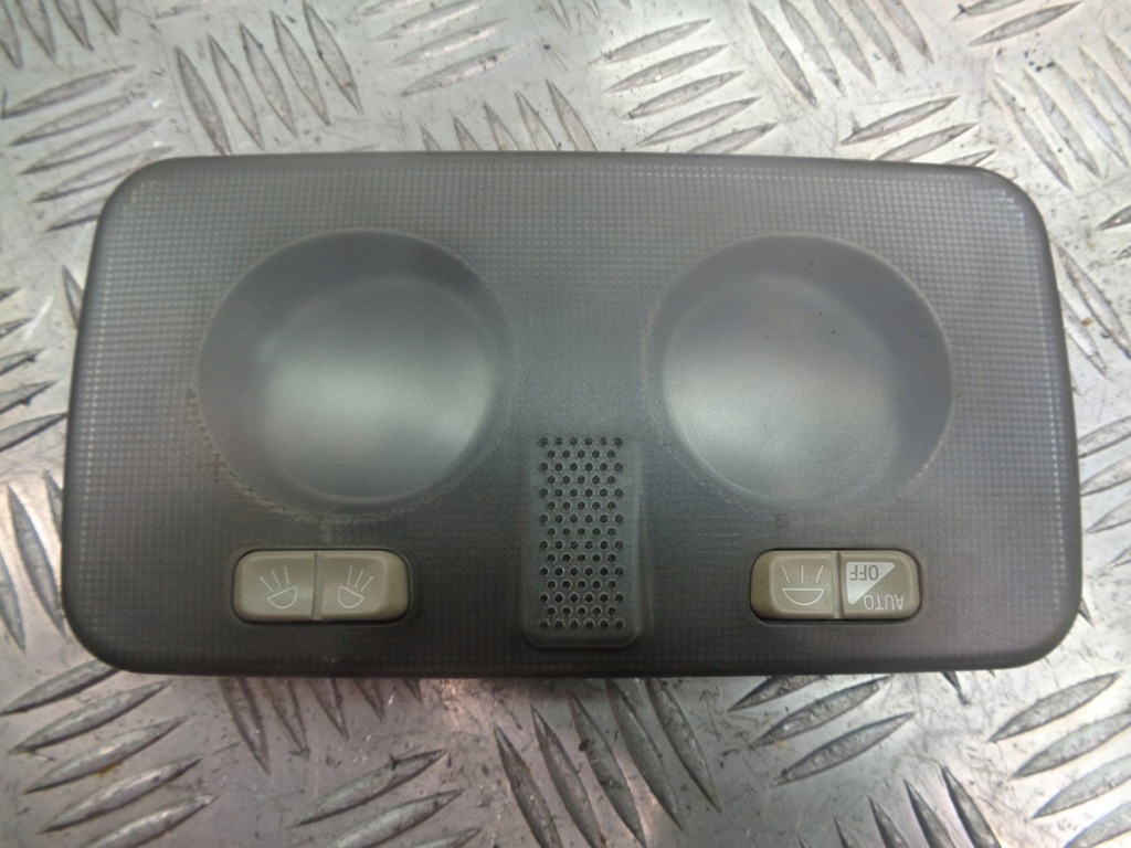 фото №1, Освещение кабины перед alfa romeo 147 0884200