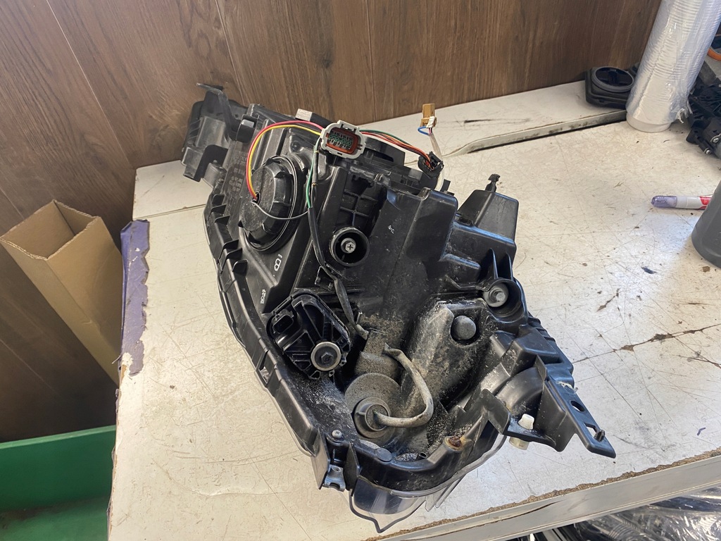 фото №8, Nissan leaf i лампа левый перед led eu