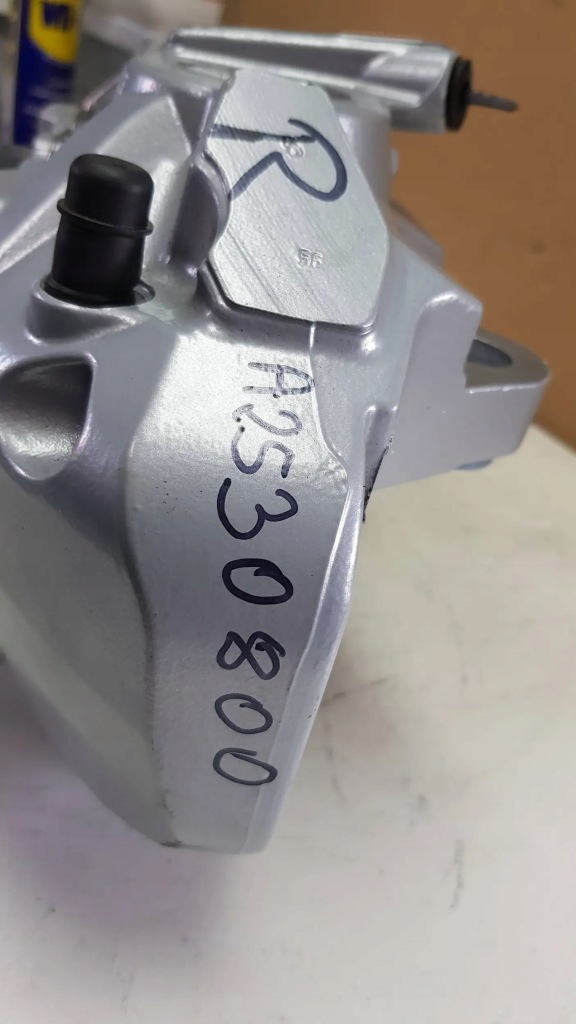 фото №7, Суппорт тормозной перед правый 360x36 mercedes glc w253 x253 amg 4matic