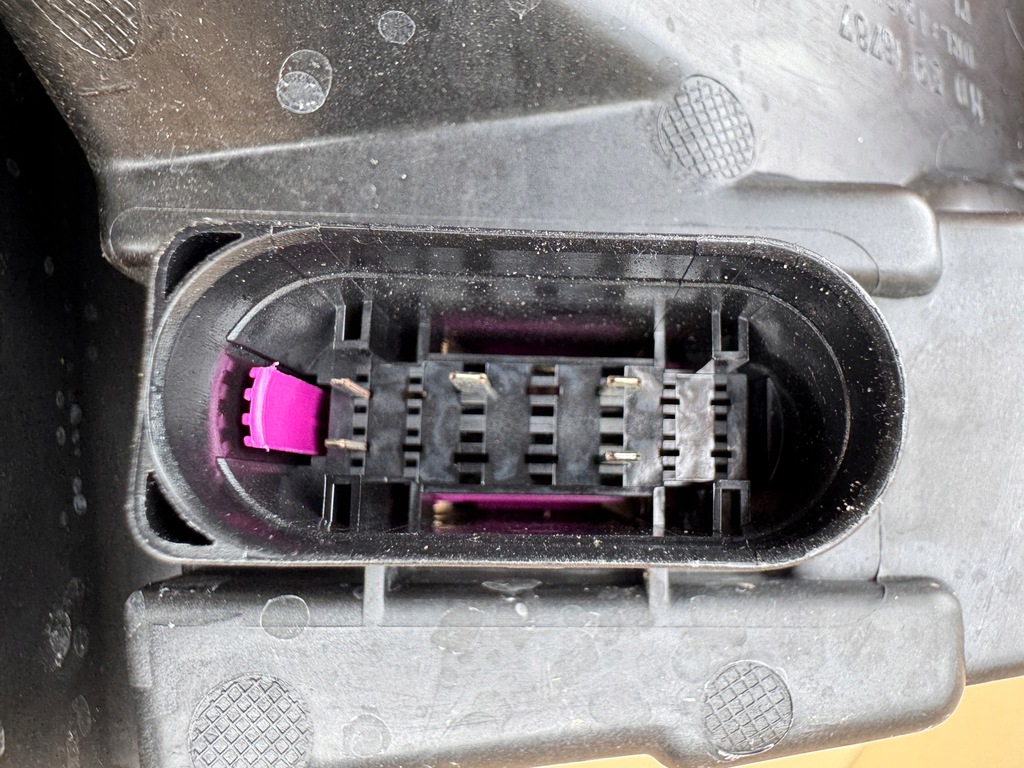 фото №10, Лампа volvo xc40 ii full led права перед передня